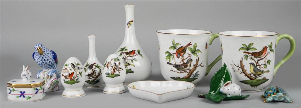 COLLECTION OF SMALL HEREND