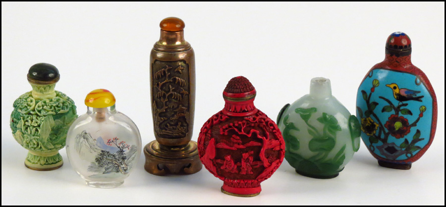 COLLECTION OF SNUFF BOTTLES.