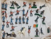 COLLECTION OF THIRTY-FOUR PAIN