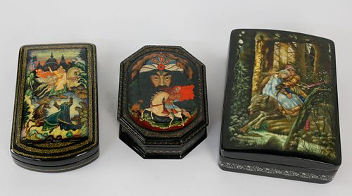 COLLECTION OF THREE FINELY