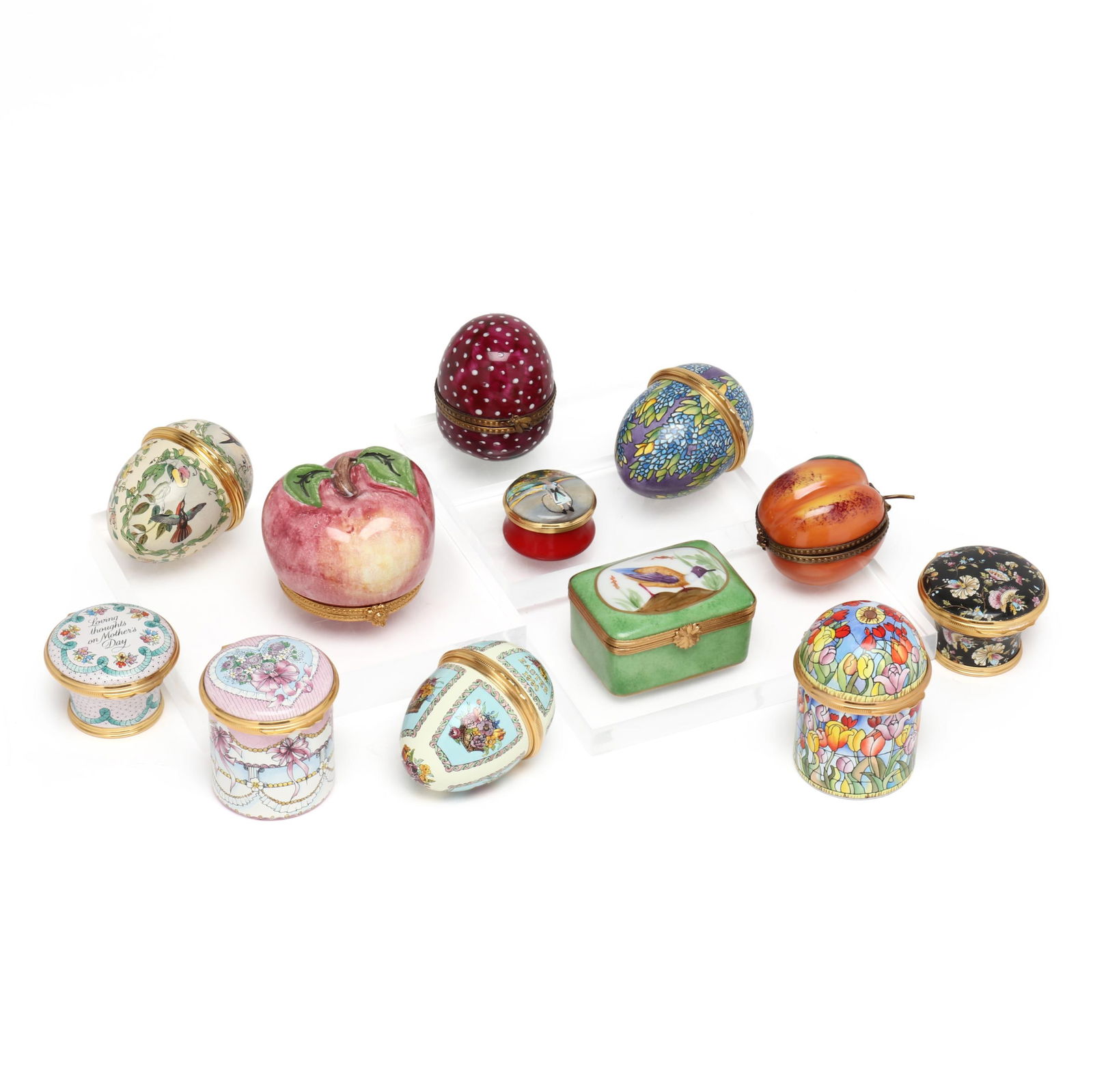 COLLECTION OF TWELVE ENAMEL PILL