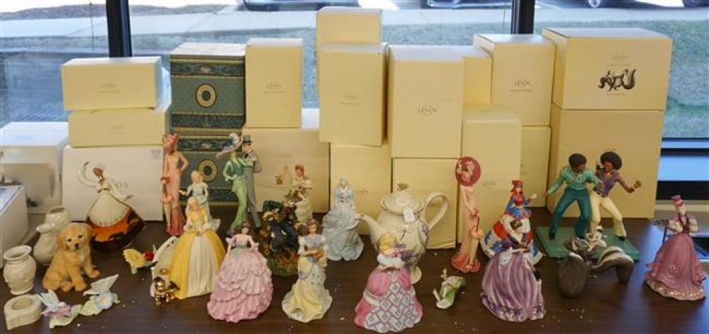 COLLECTION OF TWENTY-EIGHT LENOX
