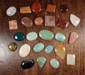 COLLECTION OF TWENTY-FIVE LARG