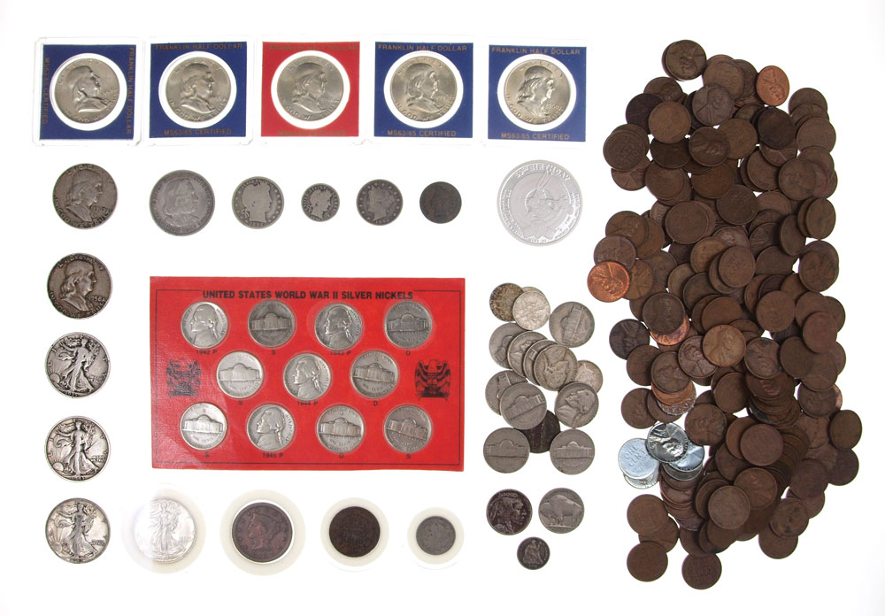 COLLECTION OF US SILVER COINS &