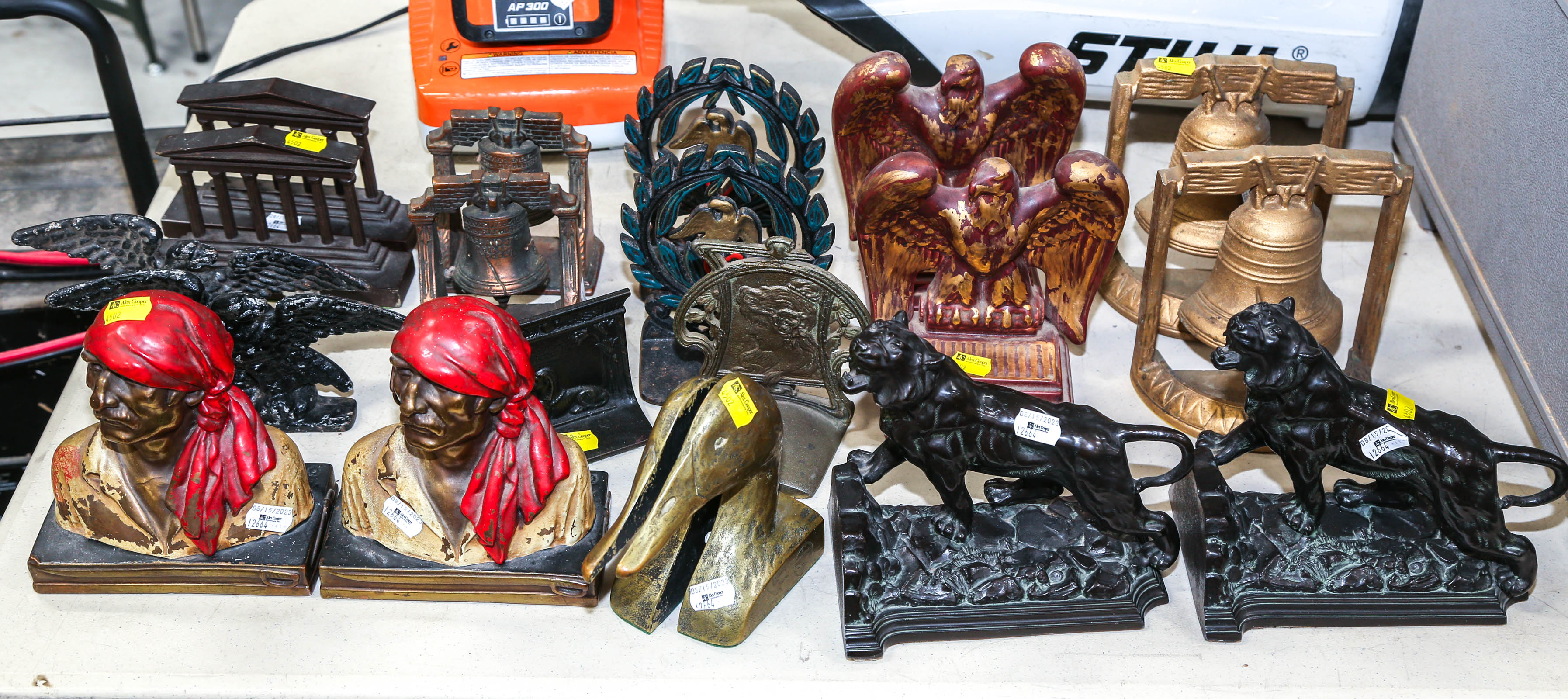 COLLECTION OF VINTAGE BOOKENDS 20th
