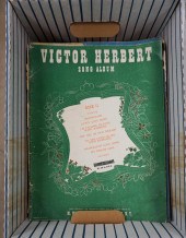 COLLECTION OF VINTAGE BOOKS AN