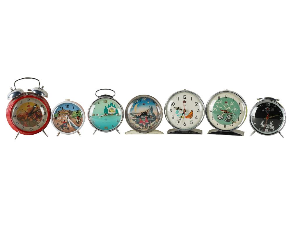 COLLECTION OF VINTAGE