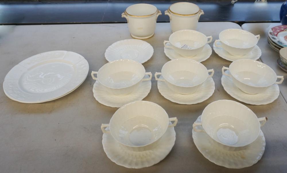 COLLECTION OF WHITE PORCELAIN TABLE