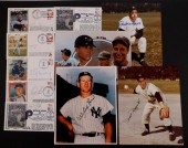 COLLECTION SIGNED BASEBALL PHO
