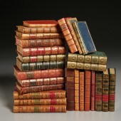 COLLECTION SMALL LEATHER-BOUND