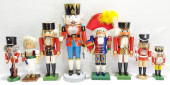 COLLECTION VINTAGE WOODEN NUTC