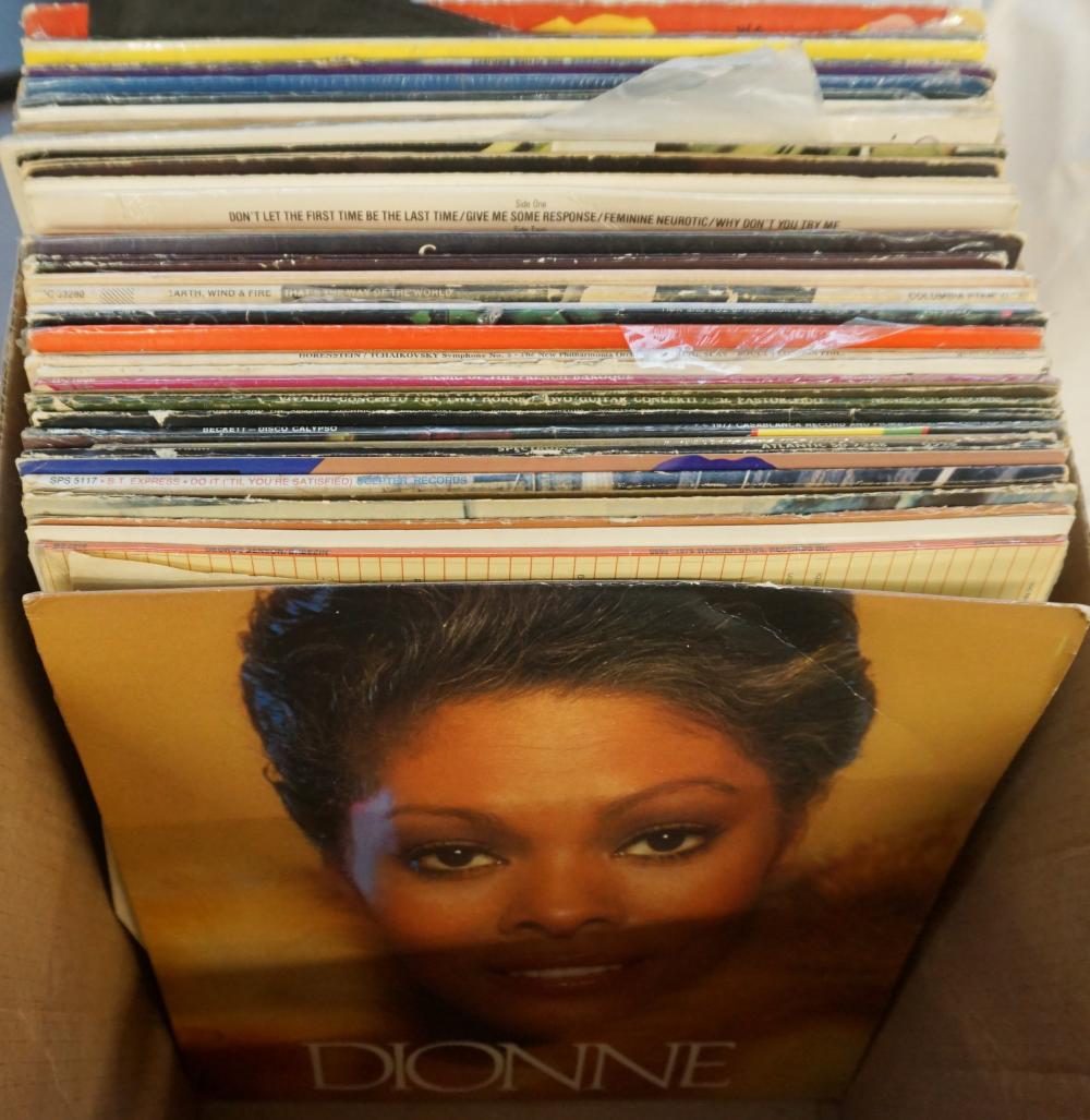 COLLECTION WITH ASSORTED 45 AND