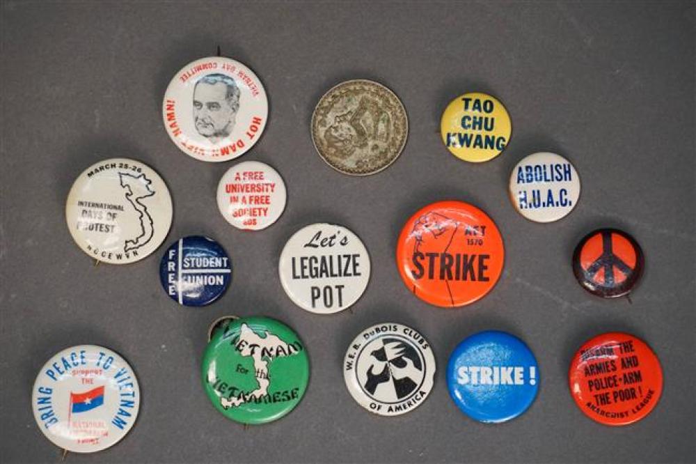 COLLECTION WITH ASSORTED