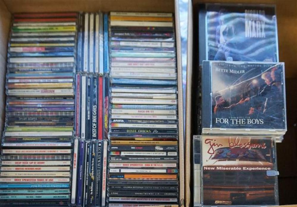 COLLECTION WITH CD'SCollection with