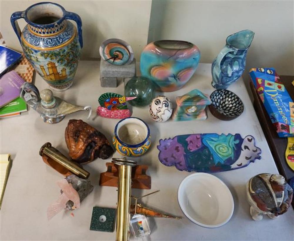 COLLECTION WITH CONTEMPORARY