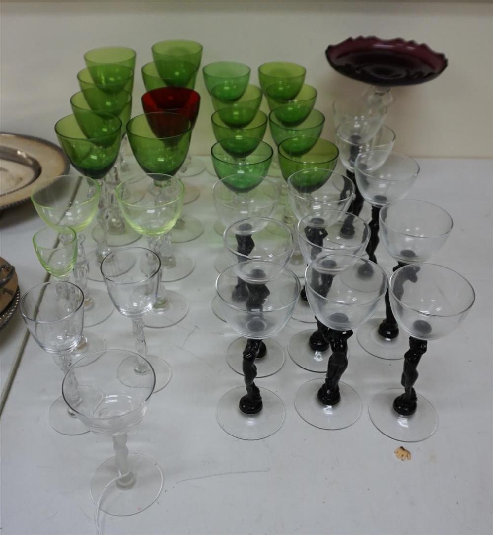 COLLECTION WITH FIGURAL