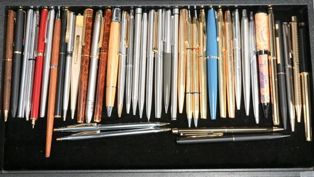 COLLECTION WITH FORTY-TWO FOUNTAIN,