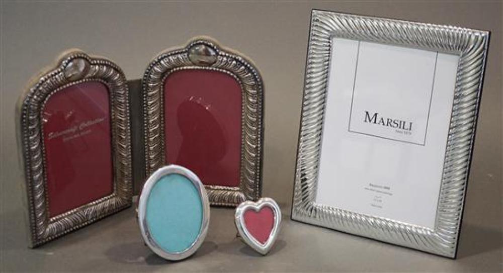 COLLECTION WITH FOUR STERLING