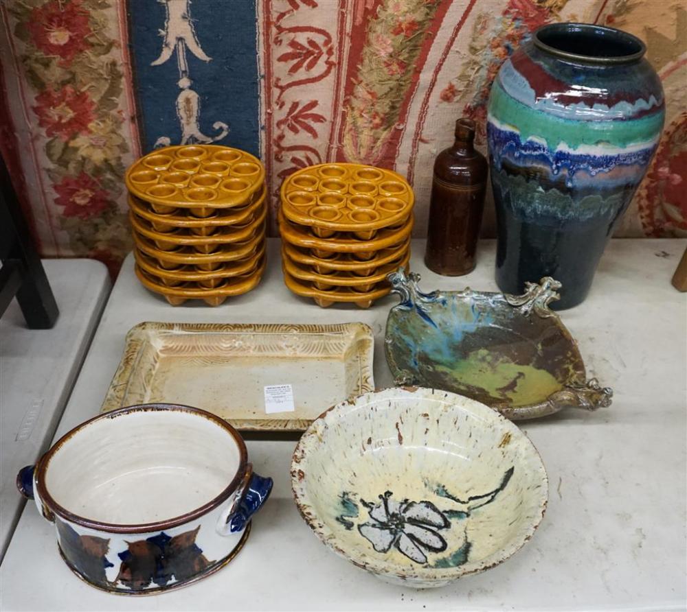 COLLECTION WITH GLAZED CERAMIC