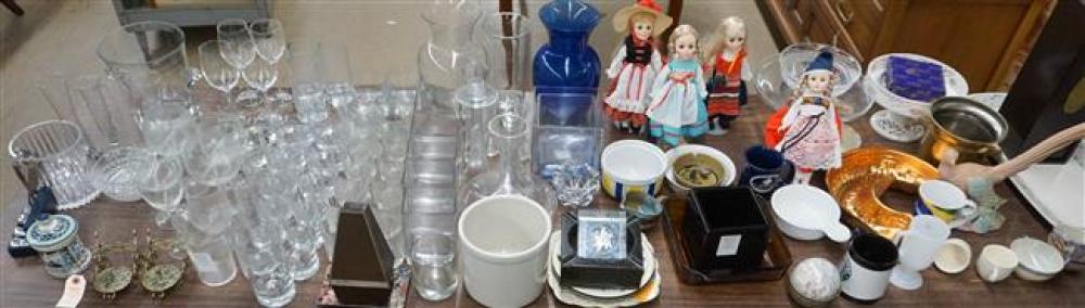 COLLECTION WITH INTERNATIONAL