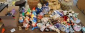COLLECTION WITH INTERNATIONAL