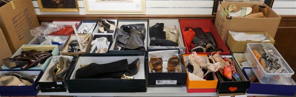 COLLECTION WITH LADIES SHOES AND