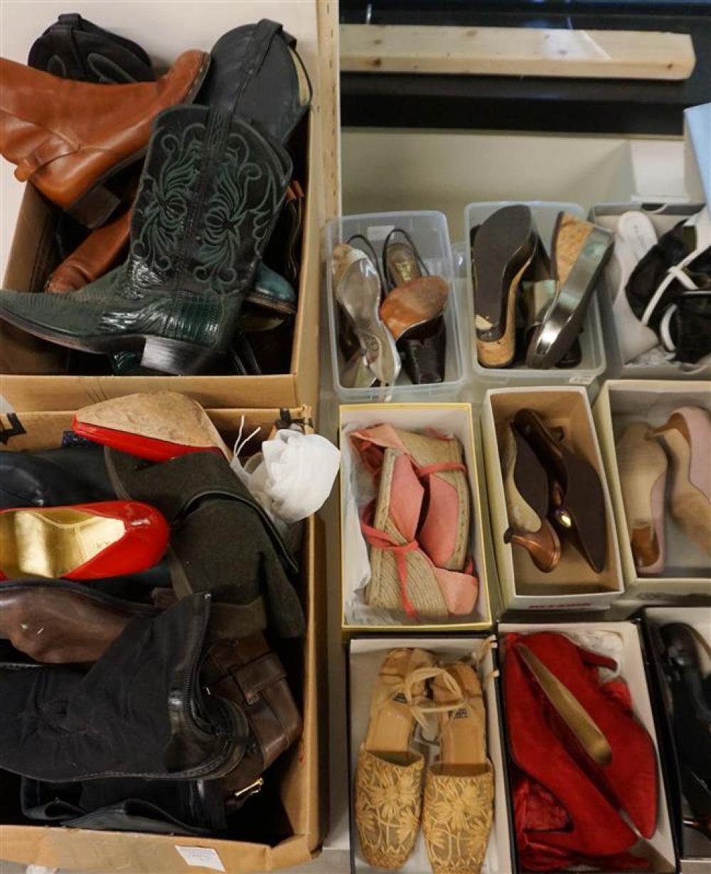 COLLECTION WITH LADIES SHOES AND