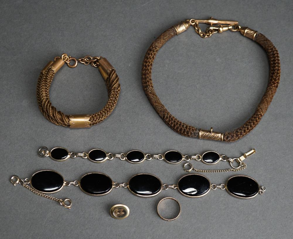 COLLECTION WITH MOURNING