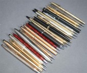 COLLECTION WITH NINETEEN CROSS