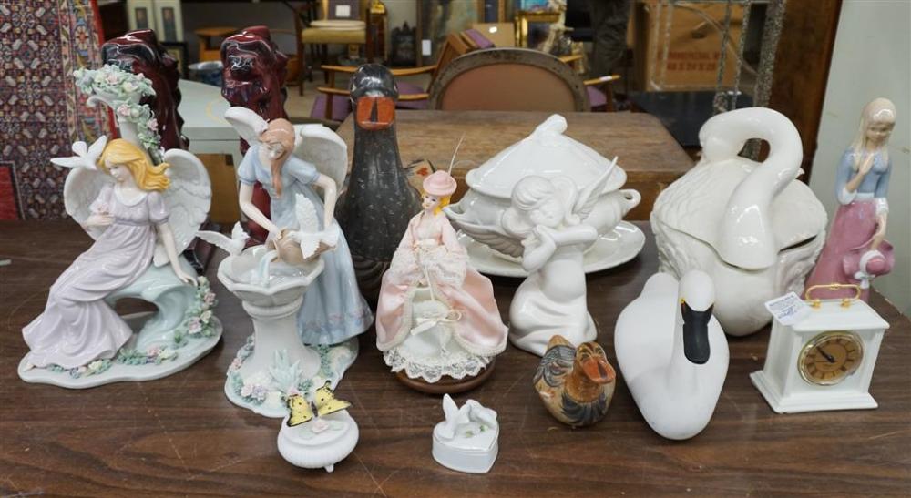 COLLECTION WITH PREDOMINENTLY