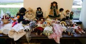 COLLECTION WITH PREDOMINENTLY