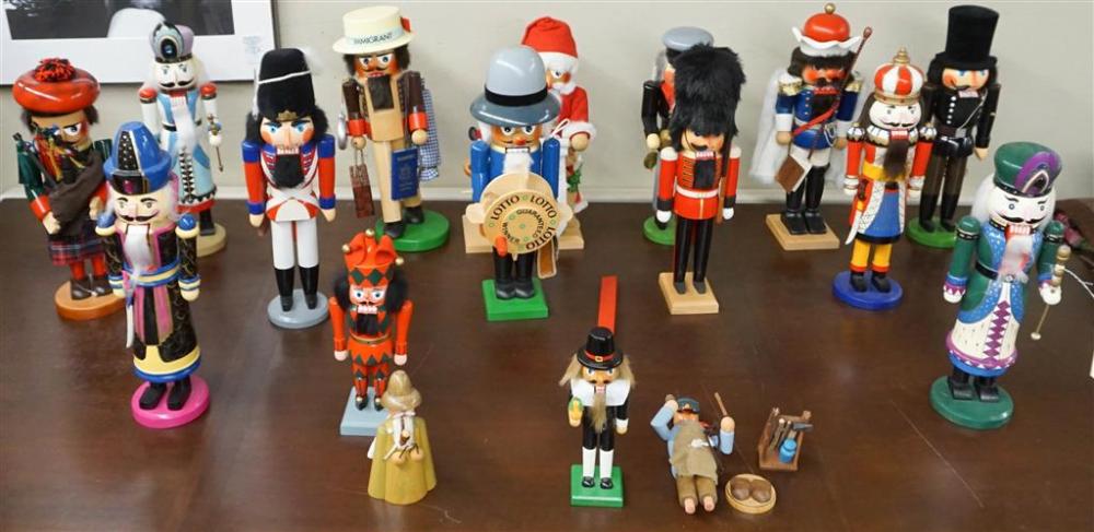 COLLECTION WITH SEVENTEEN DECORATED