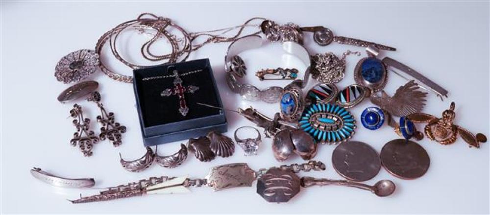 COLLECTION WITH SILVER AND OTHER