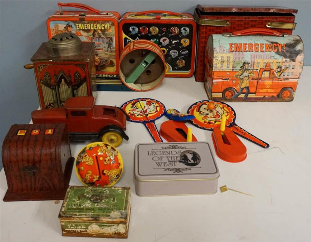 COLLECTION WITH TIN AND OTHER