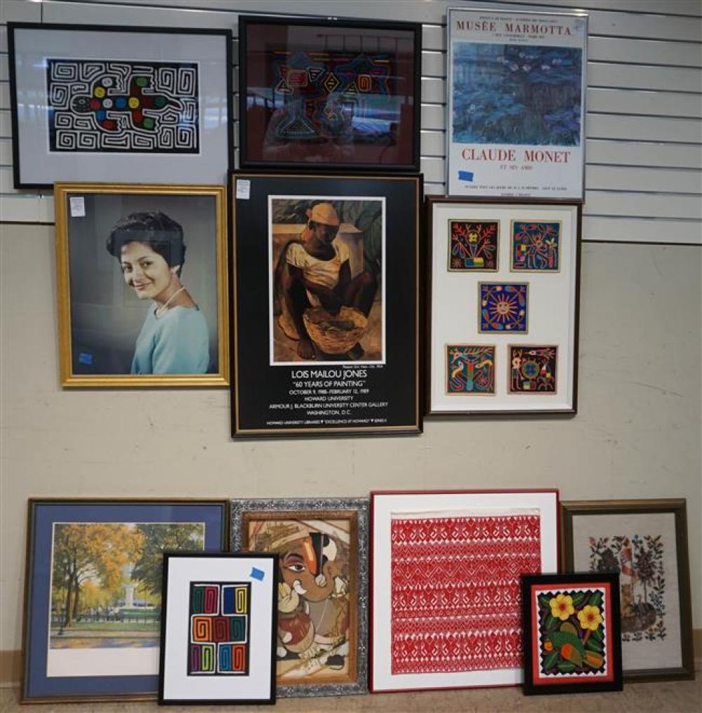 COLLECTION WITH TWELVE ASSORTED
