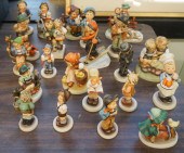 COLLECTION WITH TWENTY HUMMEL
