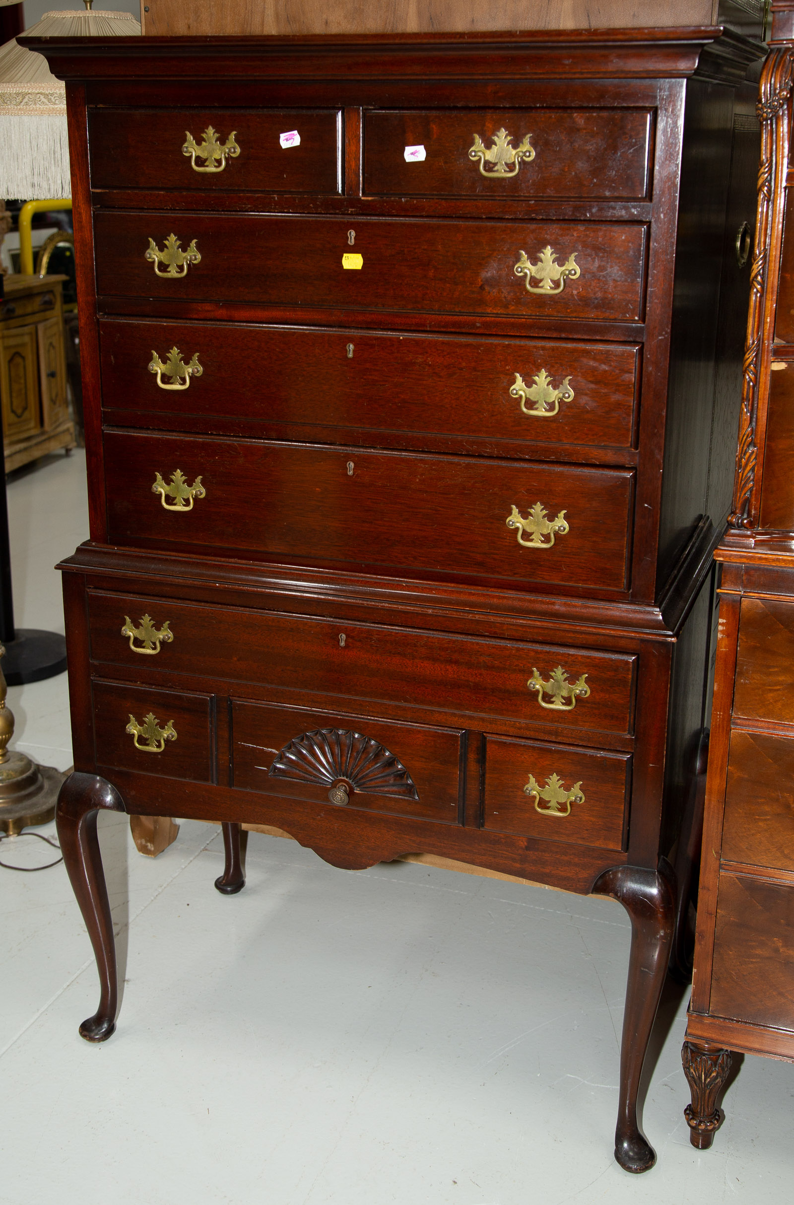COLONIAL ART QUEEN ANNE STYLE