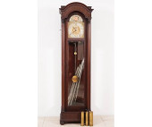 COLONIAL MFG CO. TALL CASE CLO
