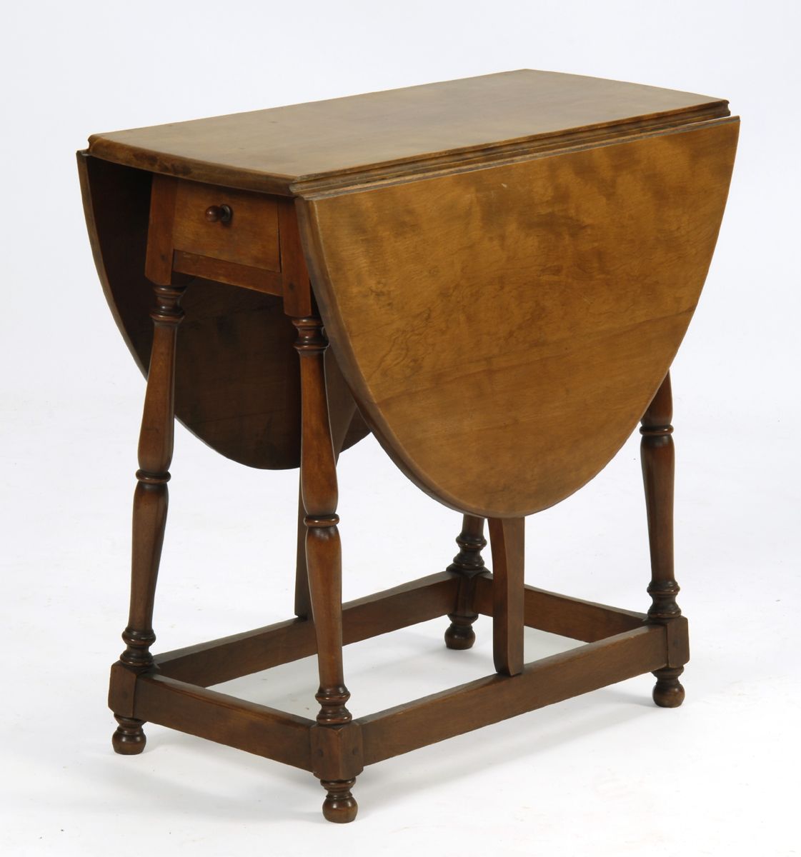COLONIAL REVIVAL DROP-LEAF