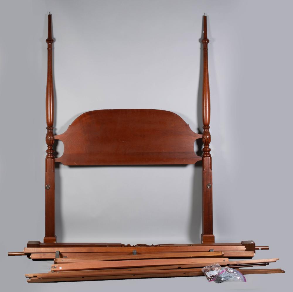 COLONIAL STYLE FOUR POSTER BED BY