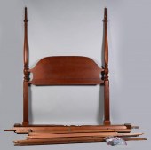 COLONIAL STYLE FOUR POSTER BED