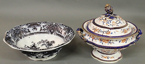 Colorful Gaudy ironstone tureen