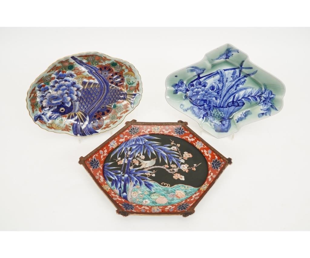 Colorful Imari hexagonal form
