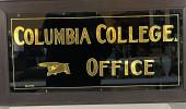 COLUMBIA COLLETE GOLD LEAF OFF