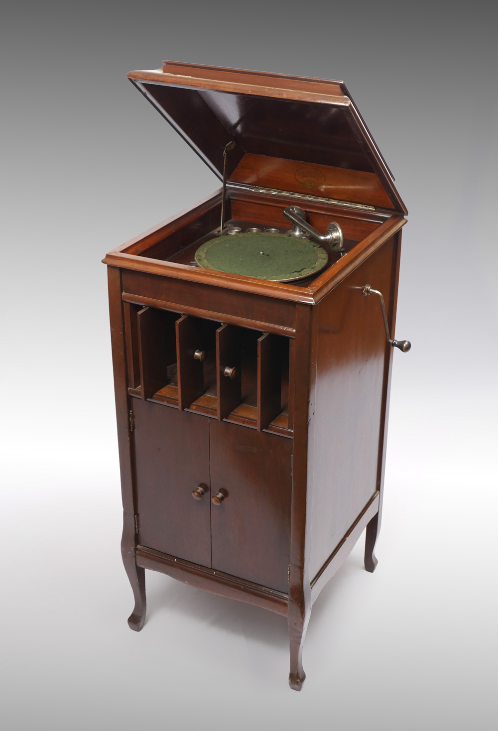 COLUMBIA MAHOGANY GRAMOPHONE:
