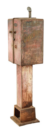 COLUMBIAN MODEL #50 GAS PUMP<b