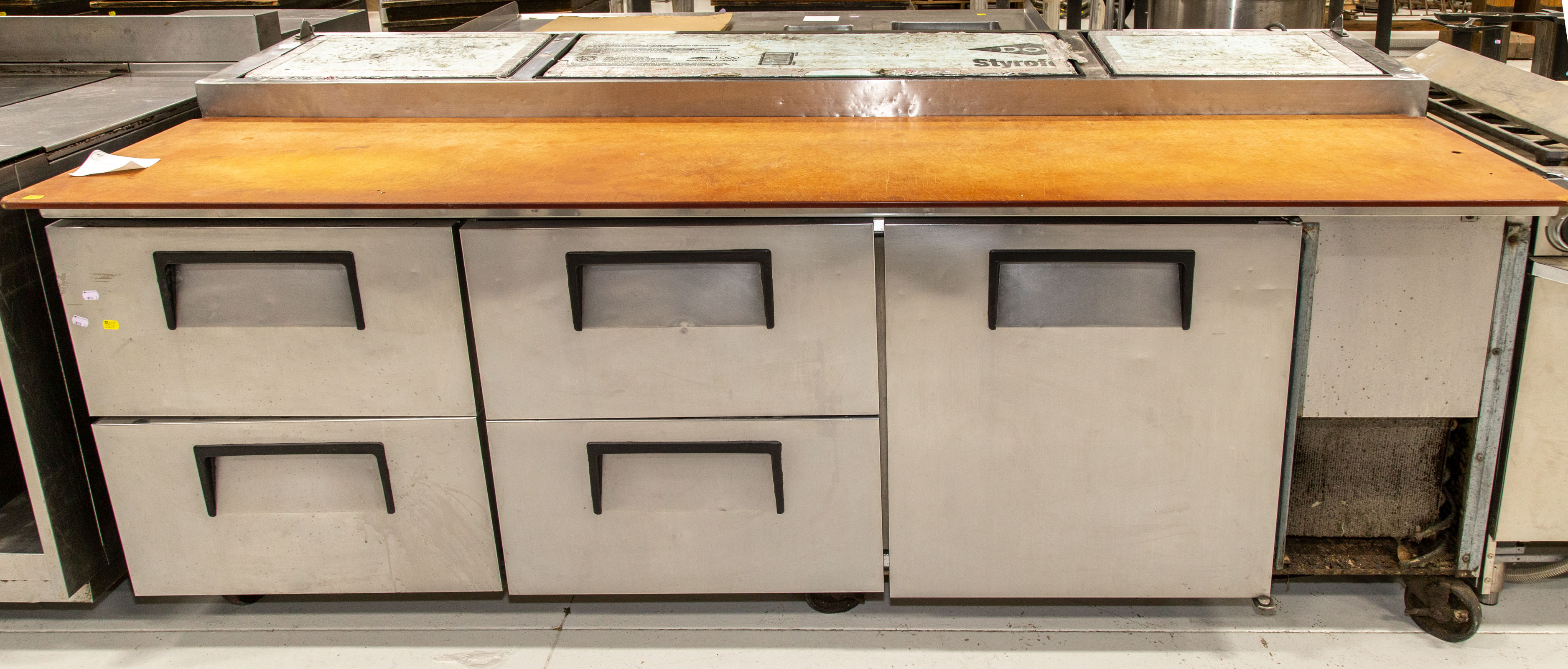 COMMERCIAL LINE LOWBOY Comprising