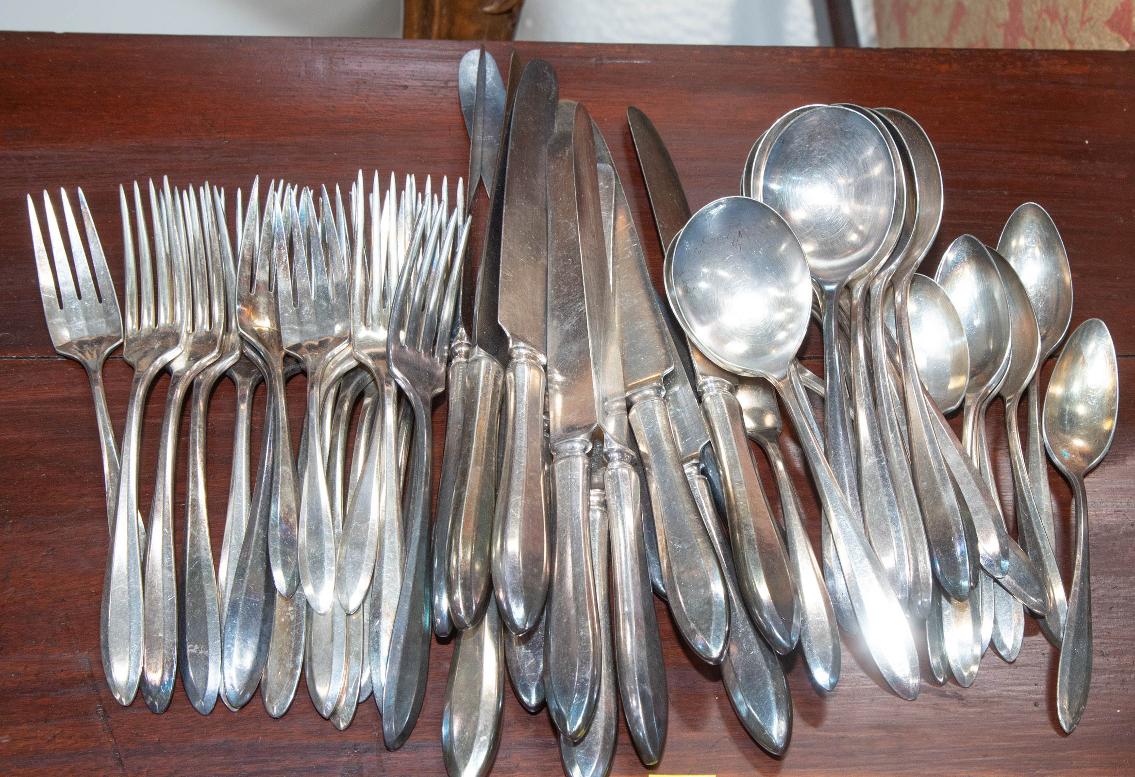 COMMUNITY SILVER PLATED "PATRICIAN"