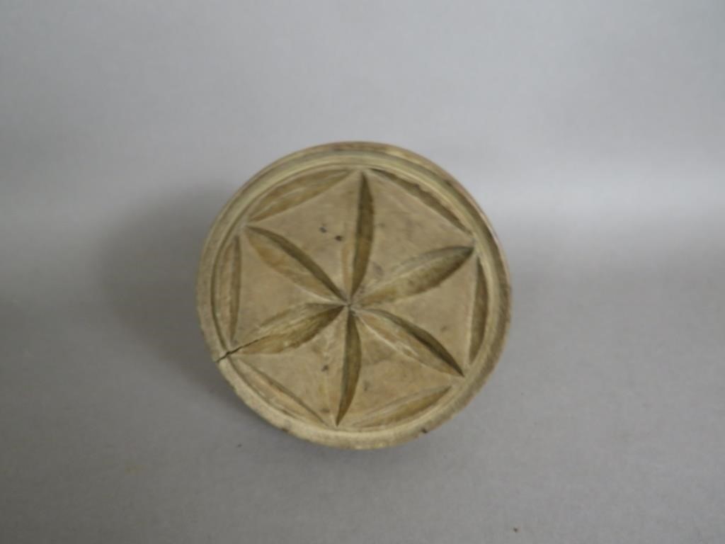 COMPASS STAR HANDLED BUTTER