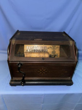 CONCERT ROLLER ORGAN, HAND CRA